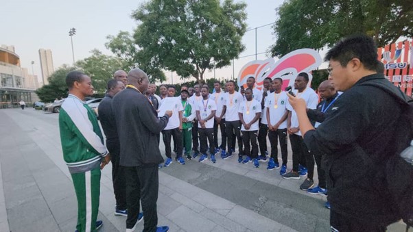 Ghana's Ambassador to China, H.E. Kojo Bonsu Surprises UDS World Champions with Visit in Dalian