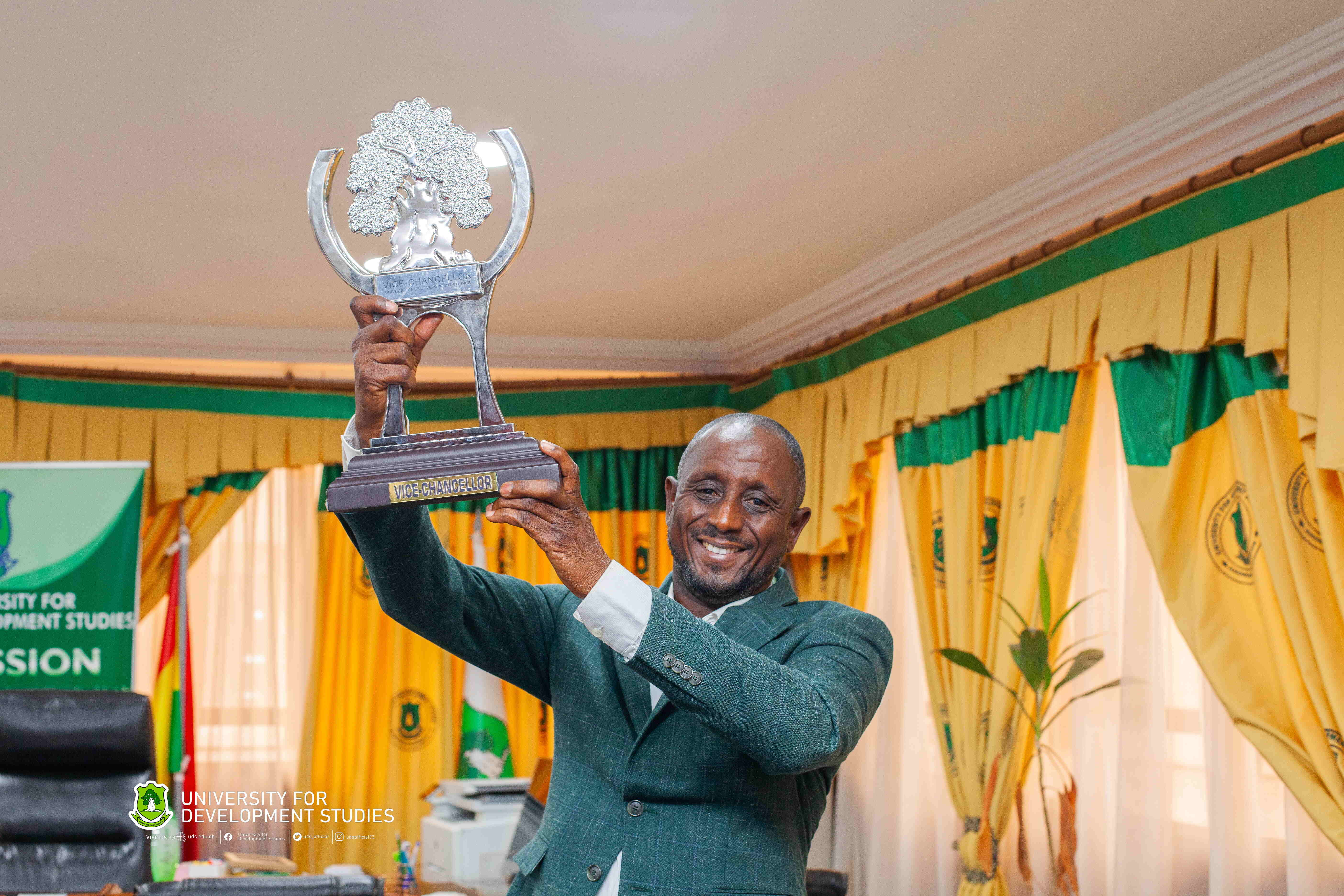 Prof. Mohammed Muniru Iddrisu Takes Over from Prof. Seidu Al-Hassan as Vice-Chancellor of UDS